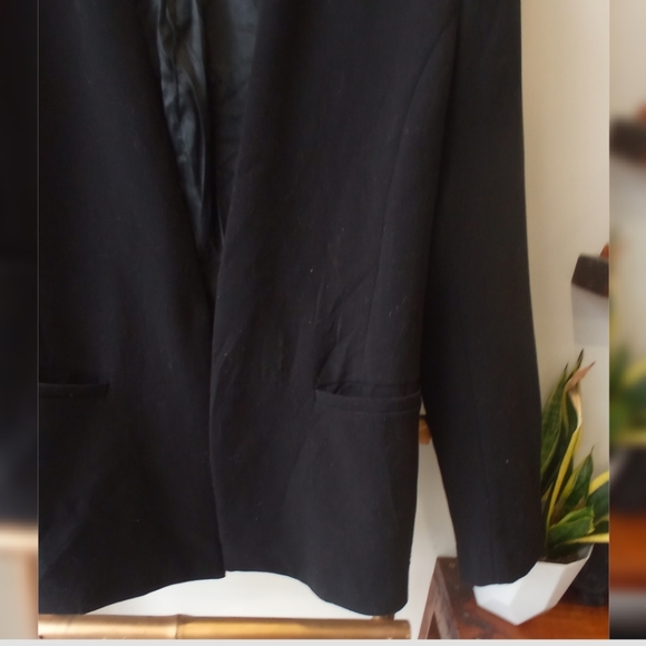 Zara Black Blazer - Picture 3 of 10